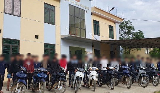 Từ mâu thuẫn cá nhân, gần 40 thanh thiếu niên hỗn chiến trong đêm, đập phá tài sản của người dân