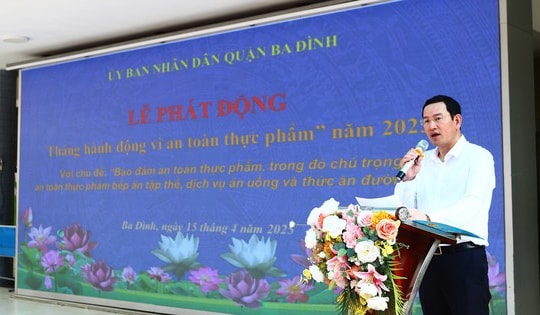 Thực phẩm đường phố vào tầm ngắm trong Tháng hành động tại Ba Đình