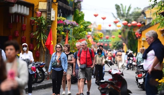 Chi tiết nhiệt độ từng khu vực trong đợt nắng nóng diện rộng từ ngày mai (17/4)