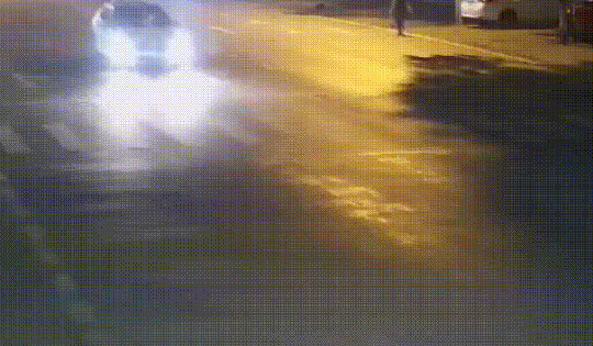 Xe máy 'kẹp 3' đối đầu ô tô khiến 1 người tử vong ở Lào Cai