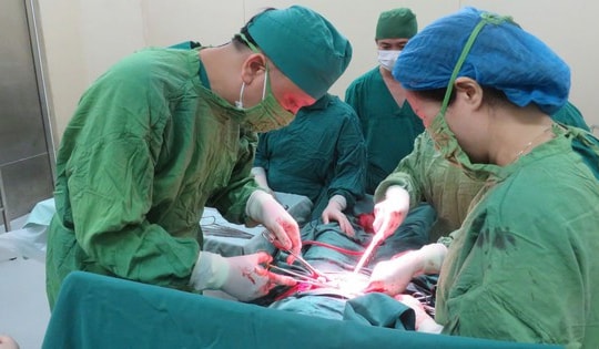 Bệnh viện Đa khoa Bắc Kạn cứu thành công sản phụ sinh non, nguy kịch