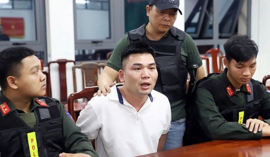 Vụ án bắt ma tuý ở Quảng Ninh: Tội phạm vứt xe bỏ trốn, liên tục di chuyển bằng taxi tránh bị phát hiện