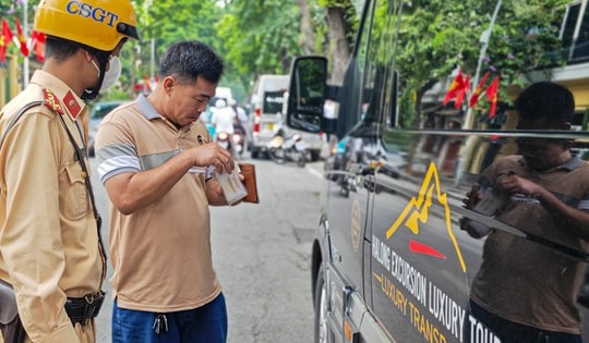 Hà Nội điều chỉnh giao thông khu vực Lăng Bác, xe khách trên 16 chỗ lưu ý