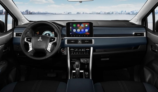 Giá lăn bánh Mitsubishi Xpander Cross mới nhất giảm sốc tới 76 triệu đồng, rẻ không tưởng khiến khách hàng xôn xao