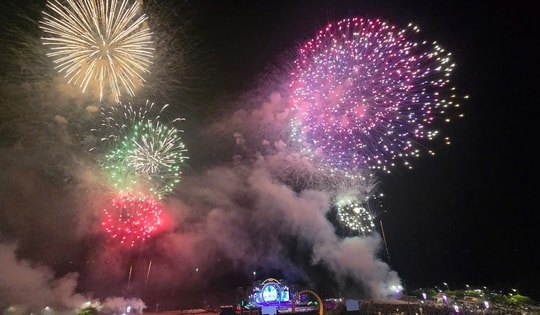 'Cửa Lò bình minh tỏa sáng'