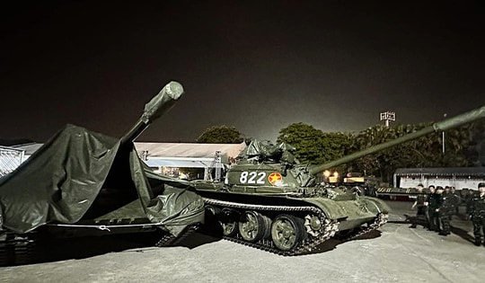 Vì sao chọn xe tăng T-54 cho 'Hẹn ước Bắc - Nam' tại Mỹ Đình?