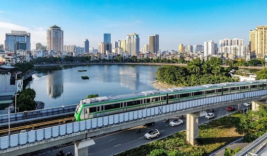 Hà Nội huy động 90 nghìn lượt xe buýt, 800 lượt tàu metro dịp nghỉ lễ 30/4