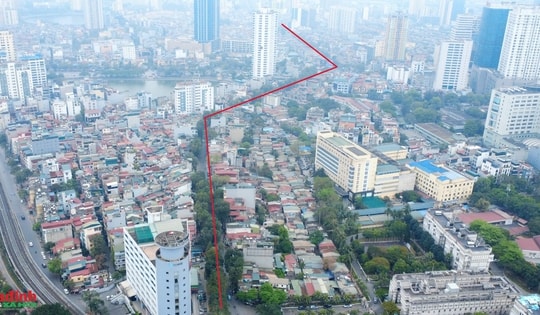 Hiện trạng tuyến đường 'đắt nhất hành tinh' chuẩn bị được thi công trở lại sau nhiều năm trì trệ