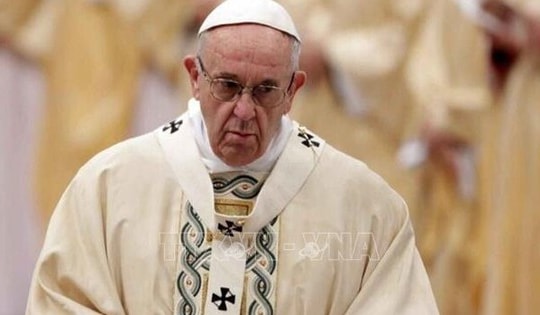 Giáo hoàng Francis qua đời