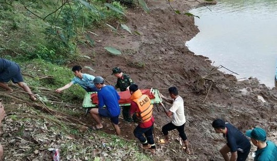 Tìm thấy thi thể hai anh em đuối nước khi đi bơi ở nơi thủy điện xả nước