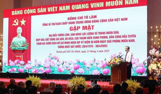 Tổng Bí thư Tô Lâm gặp mặt đại biểu tướng lĩnh, anh hùng và các lực lượng tham gia Chiến dịch Hồ Chí Minh