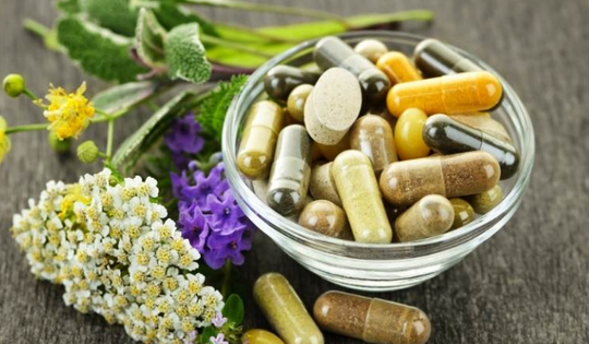 Cục An toàn thực phẩm 'mách' cách tra cứu để không mua phải sản phẩm giả, kém chất lượng