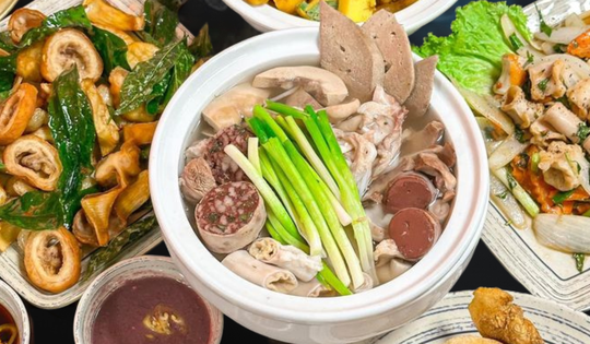 Những mâm cơm gia đình mát lành cho mùa hè, đãi khách bất ngờ khỏi lo vội vã