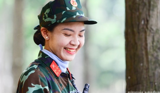 Cảm động lời nhắn của một người mẹ - chiến sĩ từ thao trường tháng Tư