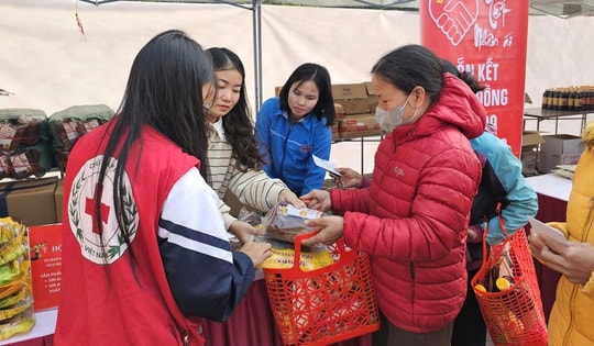 Tháng Nhân đạo năm 2025, lan tỏa yêu thương