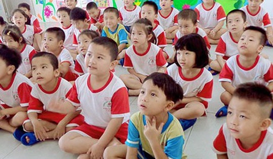 Mất cân bằng giới tính khi sinh ở Việt Nam đang ở mức nào?