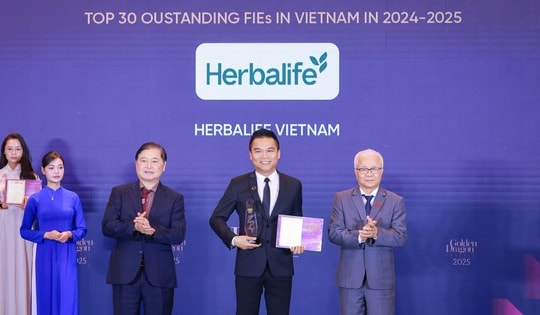 Herbalife Việt Nam được vinh danh Top 50 Doanh Nghiệp FDI Tiêu Biểu tại Việt Nam tại Giải thưởng Rồng Vàng 2025