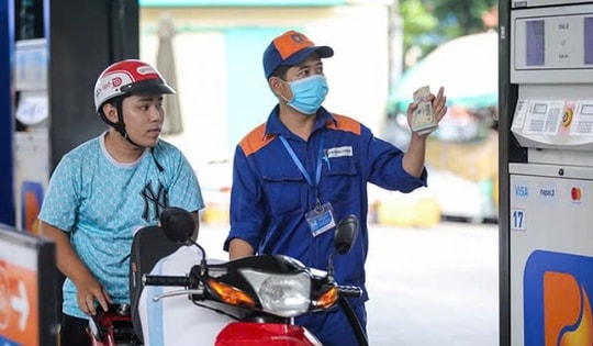 Nghỉ lễ 30/4-1/5: Nhu cầu về xăng dầu tăng cao, phải cung ứng đủ và đầy trong mọi tình huống