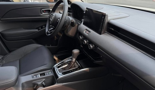 Giá xe Honda HR-V giảm sốc tại đại lý tới 59 triệu đồng liệu đã sánh ngang Mitsubishi Xforce, dẫn đầu phân khúc xe gầm cao SUV hạng B?