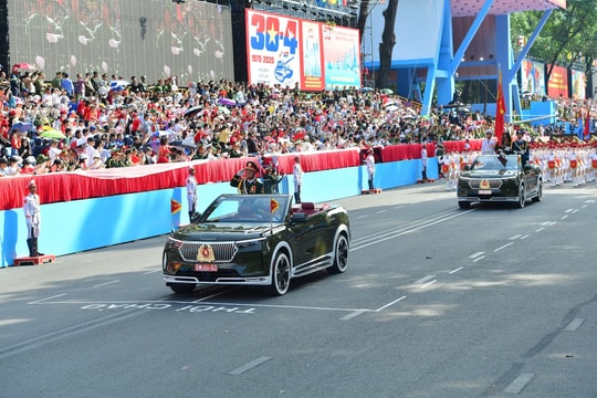 Bí mật đằng sau chiếc VinFast VF 9 phục vụ diễu binh, diễu hành mừng Đại lễ 30/4