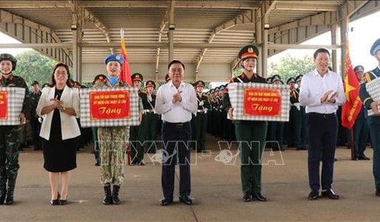 Thường trực Ban Bí thư động viên lực lượng tham gia diễu binh, diễu hành