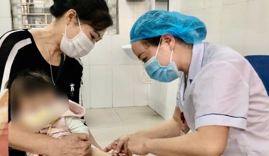 Bộ Y tế: Các tỉnh, thành phố không để ảnh hưởng đến công tác phòng chống dịch, tiêm chủng sau sáp nhập các đơn vị y tế