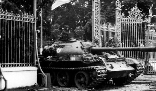 Nước Việt Nam là một, dân tộc Việt Nam là một