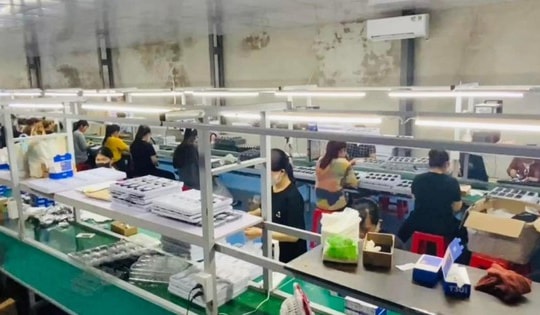 Bí mật xưởng lắp ráp hơn 12.000 điện thoại TECNO lậu vừa được phát hiện ở Lạng Sơn