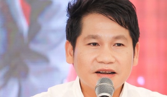 Ca sĩ Trọng Tấn tự nhận sợ vợ, tiết lộ thời điểm khó khăn nhất