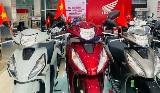 Giá xe máy Honda giảm sốc, có xe giảm hơn 18 triệu đồng, Vision, SH bán dưới mức đề xuất