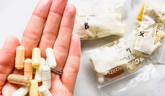 Ăn uống thoải mái dịp lễ, nên chuẩn bị thuốc gì để phòng rối loạn tiêu hóa?