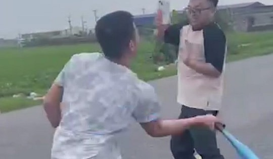 Điều tra vụ dùng gậy bóng chày tấn công lái xe trên Quốc lộ 10 ở Thái Bình