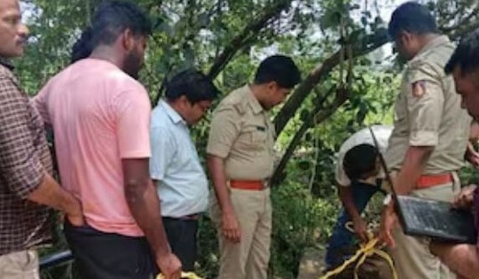 Tìm thấy chiếc hòm chứa gần 15kg vàng dưới giếng nước