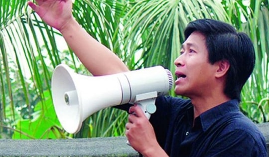 Nam diễn viên '12A và 4H': Chuyện đời đẫm nước mắt, tuổi U70 vẫn đồng hành bên con trai mắc bệnh hiếm gặp