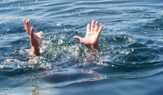 Cảnh báo tình trạng trẻ em đuối nước mùa nắng nóng