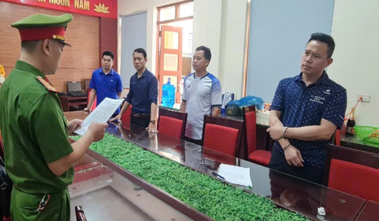 Lừa 'chạy việc' vào làm giáo viên, gã đàn ông chiếm đoạt 240 triệu đồng