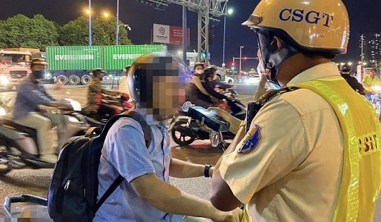 CSGT toàn quốc xử lý hơn 2.000 ‘ma men’ trong ngày thứ 3 nghỉ lễ