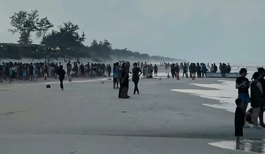 Quảng Trị: Tìm thấy thi thể thanh niên mất tích khi tắm biển dịp nghỉ lễ