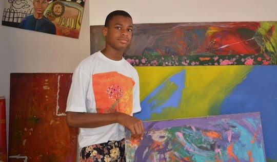Thiếu niên tự kỷ Nigeria lập kỷ lục thế giới về hội họa