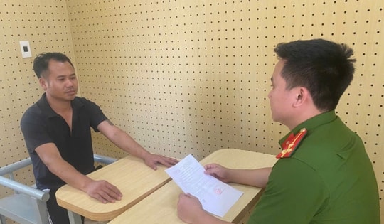 Bắt 2 đối tượng đòi CSGT chuyển tiền mới rút đơn khiếu nại
