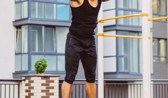 Bài tập 4 phút giúp cơ thể đốt cháy calo hiệu quả