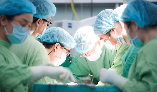 Dịp nghỉ lễ 30/4, một người chết não hiến tạng cứu sống 6 người