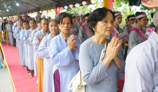 Gần 300 người phải cấp cứu khi tham gia Đại lễ Vesak