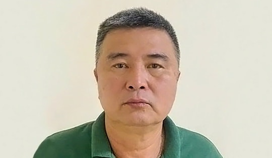 Lùi ngày xét xử cựu Vụ phó Bộ Công Thương yêu cầu doanh nghiệp chi tiền đổi nhà