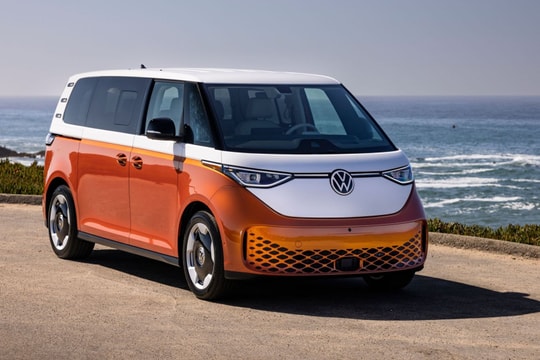 Volkswagen phải thu hồi hàng nghìn chiếc ô tô điện do ghế... quá rộng