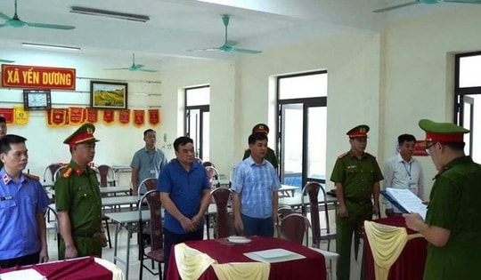 Khởi tố Chủ tịch, Phó Chủ tịch xã ở Bắc Kạn vì để thất thoát hơn 1,7 tỷ đồng