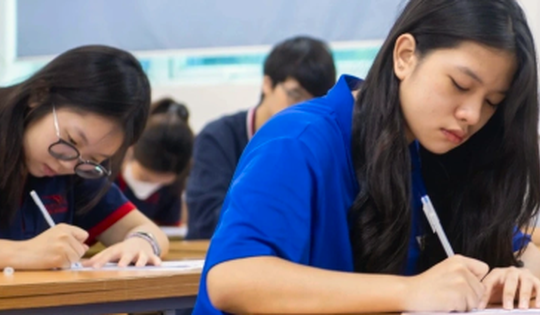 Loạt đại học bỏ tổ hợp xét tuyển 'lạ' sau chấn chỉnh của Bộ GD&ĐT