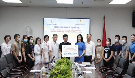 Công đoàn Ngân hàng Việt Nam đồng hành cùng bệnh nhi tại Viện Huyết học - Truyền máu Trung ương