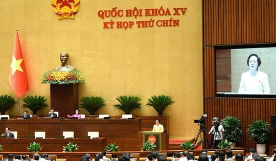 Xóa bỏ 'biên chế suốt đời', liên thông cán bộ, công chức cấp xã với cấp tỉnh