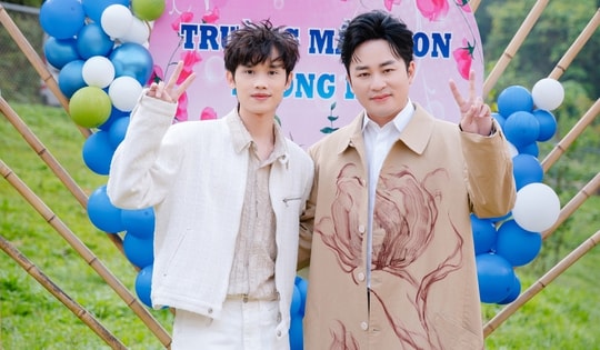 Tùng Dương lại 'chữa lành' cho người trẻ sau ca khúc 'Tái sinh'